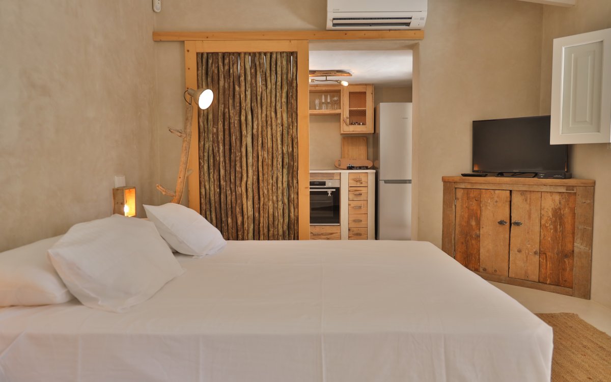 EXCLUSIVA FINCA PRIVADA JUNTO AL PARQUE NATURAL